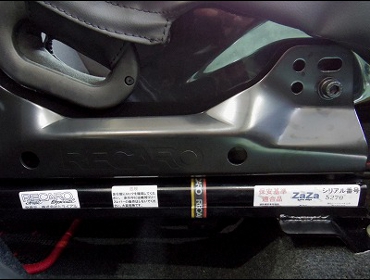 RECARO�i���J���V�[�g�j�@SUZUKI�@�X�C�t�g�X�|�[�c�@ZC32S�i2013�N�j�@�Ɂ@RECARO�i���J���j�@RS-G�@����