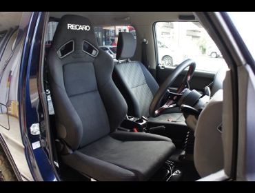 RECARO�i���J���V�[�g�j�@SUZUKI�@�W���j�[�@JB23�i2015�N�j�@�Ɂ@RECARO�i���J���j�@SR-7F�@KK100�@BK�iA/R�j�@����