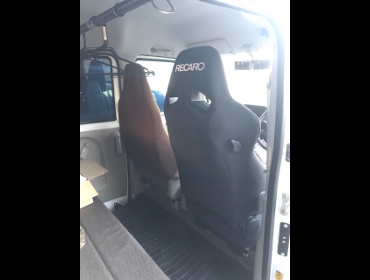 RECARO�i���J���V�[�g�j�@SUZUKI�@�G�u���B�@DA17V�i2015�N1���j�@�Ɂ@RECARO�i���J���j�@SR-7F�@KK100�@BK�iA/R�^�C�v�j�@����