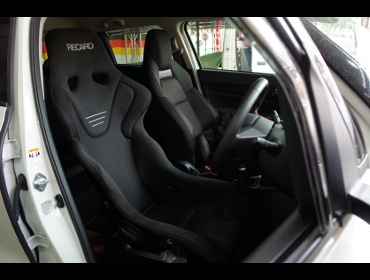 RECARO�i���J���V�[�g�j�@SUZUKI�@�X�C�t�g�X�|�[�c�@ZC33S�i2017�N�j�@�Ɂ@RECARO�i���J���j�@RS-G�@GK�@BK/BK�@����