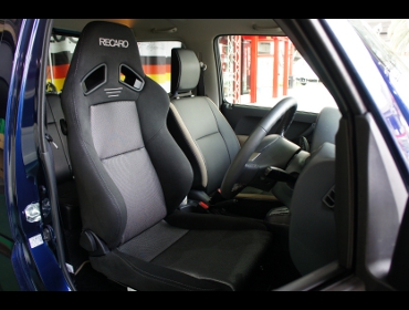 RECARO�i���J���V�[�g�j�@SUZUKI�@�W���j�[�V�G���@JB43W�i2018�N�j�@�Ɂ@RECARO�i���J���j�@SR-7F�@GK100�@BK/SIL�@����
