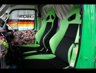 SUZUKI�@�L�����[�@�L�����s���O�J�[�@DA63T�i2014�N�j�@�Ɂ@RECARO�i���J���j�@SR-7F�@Lassic�@����J���[�@�O���[���@�~���E�@����