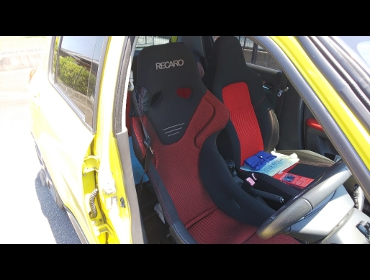 SUZUKI�@�X�C�t�g�@ZC31�@�Ɂ@RECARO�i���J���j�@TS-G�@GK�@BKK/RED�@����