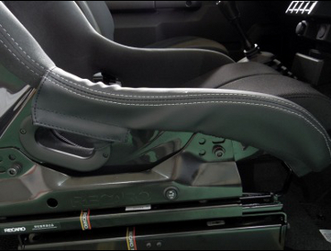 SUZUKI�@�W���j�[�@JB64W�i2019�N�j�@�Ɂ@RECARO�i���J���j�@RS-G�@GK�@BK/BK�@�V�[�g�q�[�^�[�t���@����