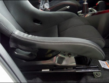 SUZUKI�@�X�C�t�g�X�|�[�c�@ZC33S�i2019�N�j�@�Ɂ@RECARO�i���J���j�@RS-G�@GK�@BK/BK�@����