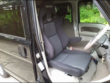 SUZUKI�@�G�u���B�@DA17�@�Ɂ@RECARO�i���J���j�@SR-7F�@GK100�@BK/SIL�@A/R�@�V�[�g�q�[�^�[�t���@����