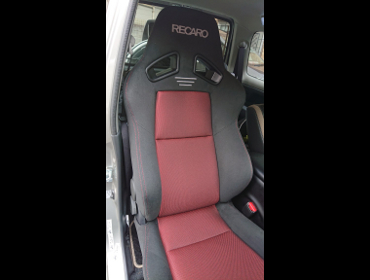 SUZUKI�@�W���j�[�@JB23�@10�^�@�����h�x���`���[�@5��MT�@�Ɂ@RECARO�i���J���j�@SR-7F�@GK100�@BK/RED�@�V�[�g�q�[�^�[�t���@����