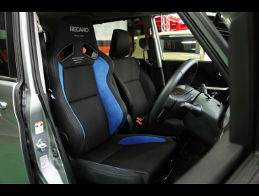 SUZUKI�@�o���e�b�h�i2019�N�j�@�Ɂ@RECARO�i���J���j�@SR-7F�@����@�A�h�o���X�G�f�B�V����2019�@�u���[�@����
