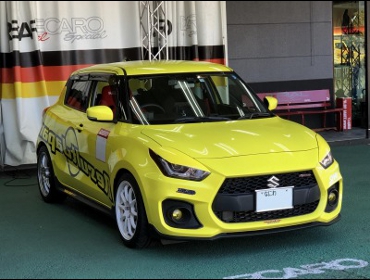 SUZUKI�@�X�C�t�g�X�|�[�c�@ZC33S�i2018�N�j�@�Ɂ@RECARO�i���J���j�@RS-GS�@RED�@����