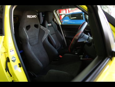 SUZUKI�@�X�C�t�g�X�|�[�c�@ZC33S�i2019�N4���j�@�Ɂ@RECARO�i���J���j�@SR-6�@KK100S�@BK�@�V�[�g�q�[�^�[�t���@����