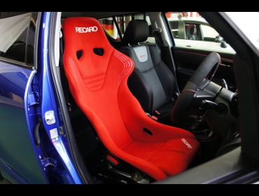 SUZUKI�@�X�C�t�g�X�|�[�c�@ZZC32S�i2012�N�j�@�Ɂ@RECARO�i���J���j�@RS-GS�@RED�@����