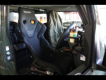 SUZUKI�@�W���j�[�@JB64�@�Ɂ@RECARO�i���J���j�@RS-G�@GK�@BK/BK�@����