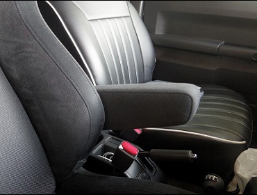 SUZUKI�@�W���j�[�@�V�G���@JB74�i2020�N�j�@�Ɂ@RECARO�i���J���j�@SR-7F�@GU100H�@BK�@�V�[�g�q�[�^�[�t���@����