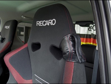 SUZUKI�@�W���j�[�@JB23W�i2015�N6���j�@�Ɂ@RECARO�i���J���j�@RS-G�@GK�@BK/RED�@�V�[�g�q�[�^�[�t���@���@SR-6�@GK100S�@BK/RED�@�V�[�g�q�[�^�[�t���@����