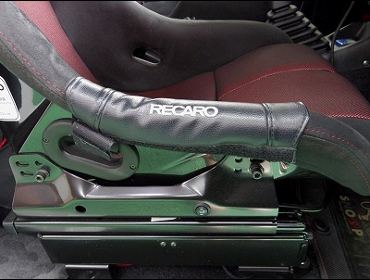 SUZUKI�@�W���j�[�@JB23W�i2015�N6���j�@�Ɂ@RECARO�i���J���j�@RS-G�@GK�@BK/RED�@�V�[�g�q�[�^�[�t���@���@SR-6�@GK100S�@BK/RED�@�V�[�g�q�[�^�[�t���@����