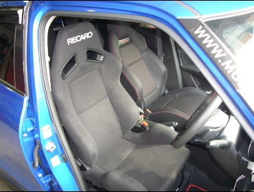 SUZUKI�@�X�C�t�g�@ZC33S�@�Ɂ@RECARO�i���J���j�@SR-7�@KK100�@BK�@����