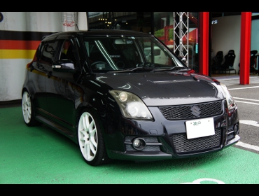SUZUKI�@�X�C�t�g�X�|�[�c�@ZC31S�i2009�N�j�@�Ɂ@RECARO�i���J���j�@SR-6�@GK100S�@BK/RED�@����