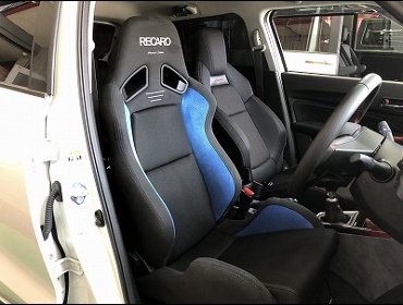 SUZUKI�@�X�C�t�g�X�|�[�c�@ZC33S�i2020�N�j�@�Ɂ@RECARO�i���J���j�@SR-7�@�A�h�o���X�G�f�B�V�����@�u���[�@����