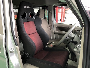 SUZUKI�@�G�u���B�@DA17V�i2020�N�j�@�Ɂ@RECARO�i���J���j�@SR-7F�@GK100�@BK/RED�@�V���[�g���H�@�����@
