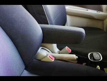 SUZUKI�@�G�u���B�@DA17V�i2020�N6���j�@�Ɂ@RECARO�i���J���j�@SR-7F�@GK100�@BK/SIL�@�A�[�����X�g�t���@����