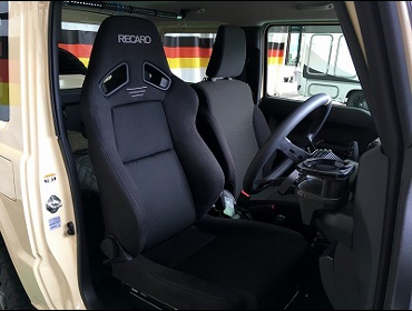 SUZUKI�@�W���j�[�@JB64�i2019�N�j�@�Ɂ@RECARO�i���J���j�@SR-7F�@GK100H�@BK�@�V�[�g�q�[�^�[�t���@����