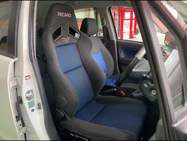 SUZUKI�@�X�v���b�V���@XB32S�@�Ɂ@RECARO�i���J���j�@SR-7F�@GK100�@BK/�u���[�@����