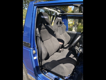 SUZUKI�@�W���j�[�@JA71C�@�Ɂ@RECARO�i���J���j�@SR-7�@KK100�@BK�@�~���E�@����