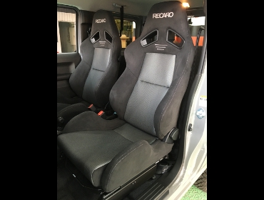 SUZUKI�@�W���j�[�@JB64W�i2021�N�j�@�Ɂ@RECARO�i���J���j�@SR-7�@GK100�@BK/SIL�@�V�[�g�q�[�^�[�t���@�~���E�@����