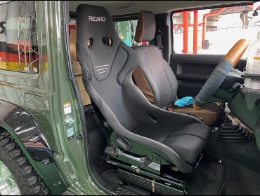 SUZUKI�@�W���j�[�V�G���@JB74W�i2020�N�j�@�Ɂ@RECARO�i���J���j�@TS-G�@GK�@BK/BK�@�V�[�g�q�[�^�[�t���@����