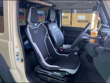 SUZUKI�@�W���j�[�V�G���@JB74�i2019�N�j�@�Ɂ@RECARO�i���J���j�@RCS�@BK�V�F��/BK���b�V���@����