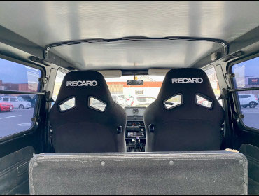 SUZUKI�@�W���j�[�@JA11�i1993�N�j�@�Ɂ@RECARO�i���J���j�@SR-7F�@KK100�@BK�@�~���E�@����