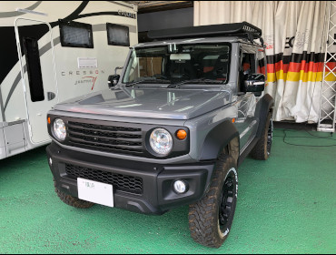 SUZUKI�@�W���j�[�V�G���@JB74�@�Ɂ@RECARO�i���J���j�@�Ɂ@SR-7F�@GK100�@BK/RED�@���ʃV���[�g���H�@�V�[�g�q�[�^�[�t���@����