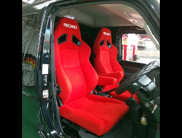 SUZUKI�@�X�[�p�[�L�����[�@DA16T�i2019�N�j�@�Ɂ@RECARO�i���J���j�@SR-7F�@KK100�@RED�@�A�[�����X�g�t���@�~���E�@����