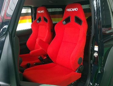 SUZUKI�@�W���j�[�V�G���@�i�a74�i2023�N�j�@�Ɂ@RECARO�i���J���j�@SR-7F�@KK100�@RED�@�~���E�@����