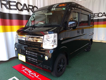 SUZUKI�@�G�u���B�@DA17V�i2024�N�j�@�Ɂ@RECARO�i���J���j�@LX-F�@WU110�@A/R�@�u���E���@����