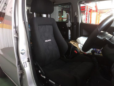 SUZUKI�@���S��R�@5BA-MH85S�i2022�N�j�@�Ɂ@RECARO�i���J���j�@�G���S���hLD�@BK�@����