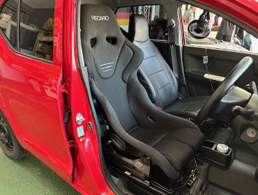 SUZUKI�@�A���g�@HA36S�i2015�N�j�@�Ɂ@RECARO�i���J���j�@RS-G�@GK�@BK/BK�@����