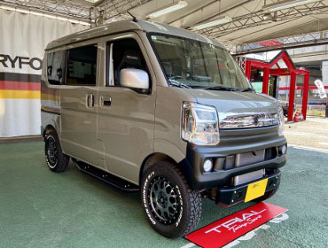 SUZUKI�@�G�u���B�@DA17V�i2024�N�j�@�Ɂ@RECARO�i���J���j�@SR-C�@UT100H�@BK���U�[�@�V�[�g�q�[�^�[�t���@����