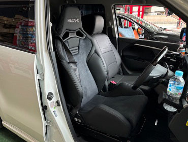 SUZUKI�@���S��R�X�e�q���O���[�@DBA-MH34S�i2014�N�j�@�Ɂ@RECARO�i���J���j�@SR-S�@UT100H�@BK���U�[�@�V�[�g�q�[�^�[�t���@����