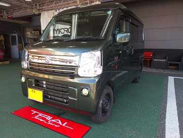 SUZUKI�@�G�u���B�@DA17V�i2022�N�j�@�Ɂ@RECARO�i���J���j�@LX-F�@WU110�@A/R�@BK�@����