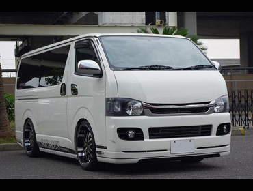 TOYOTA�@�n�C�G�[�X200�n