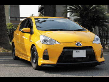 TOYOTA�@�A�N�A