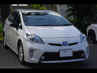 TOYOTA�@�v���E�X�@30