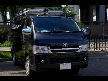 �n�C�G�[�X�@200�n��RECARO�i���J���j�V�[�g����