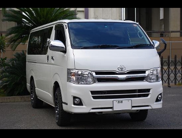 TOYOTA�@�n�C�G�[�X�@200�n��RECARO�i���J���j�V�[�g����