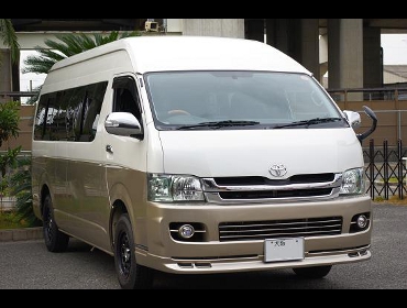 TOYOTA�@�n�C�G�[�X�@200�n��RECARO�i���J���j�V�[�g����