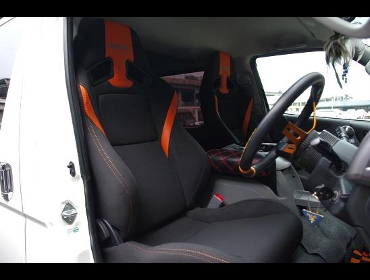 RECARO�i���J���V�[�g�j�@TOYOTA�@���W�A�X�G�[�X�@1KD��RECARO�i���J���j�@SR-7F Lassic �I�����W�@�~2�r�@����