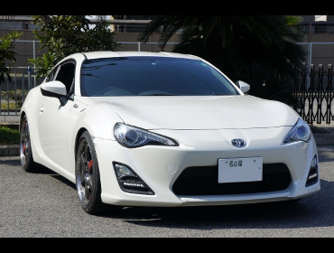 TOYOTA�@86�@ZN6��RECARO�i���J���j�V�[�g����