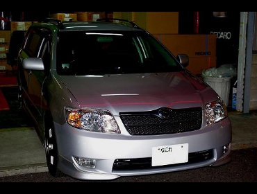 TOYOTA�@�J���[���t�B���_�[��RECARO�i���J���j�V�[�g����