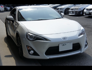 TOYOTA�@86�@ZN6��RECARO�i���J���j�V�[�g����